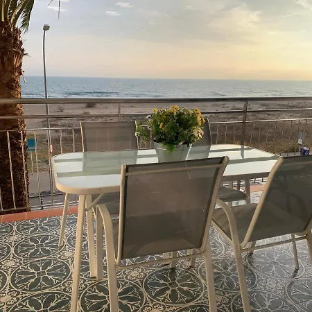 Formentor Apartment Castelldefels Exterior photo